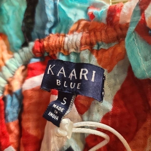 Kaari BLUE top size small - Picture 4 of 6